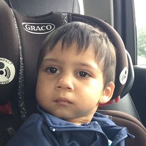 Meet your Posher, Daniela